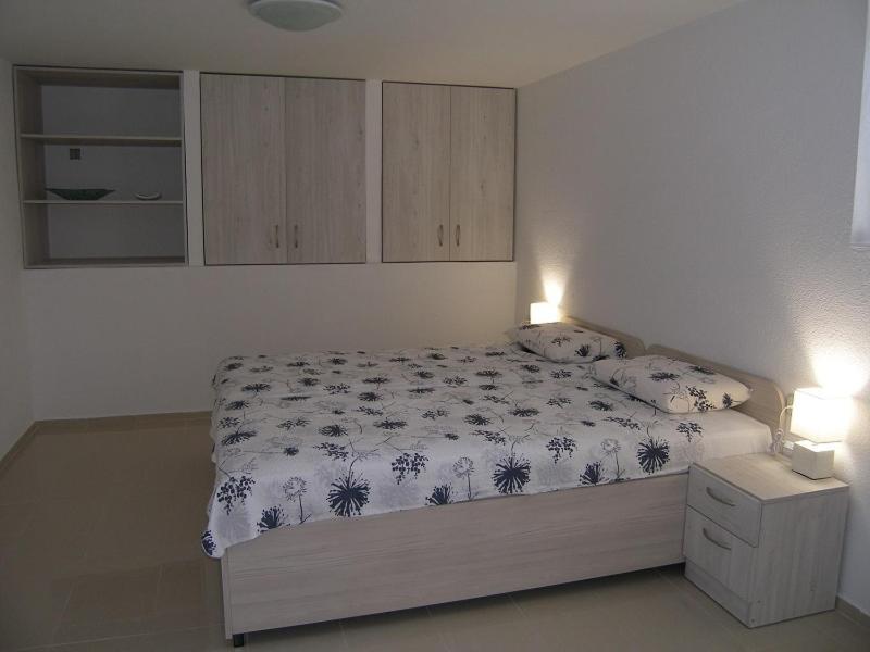 Apartmani Matela Petrcane Esterno foto